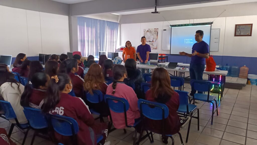 Clases en secundaria Clases en secundaria