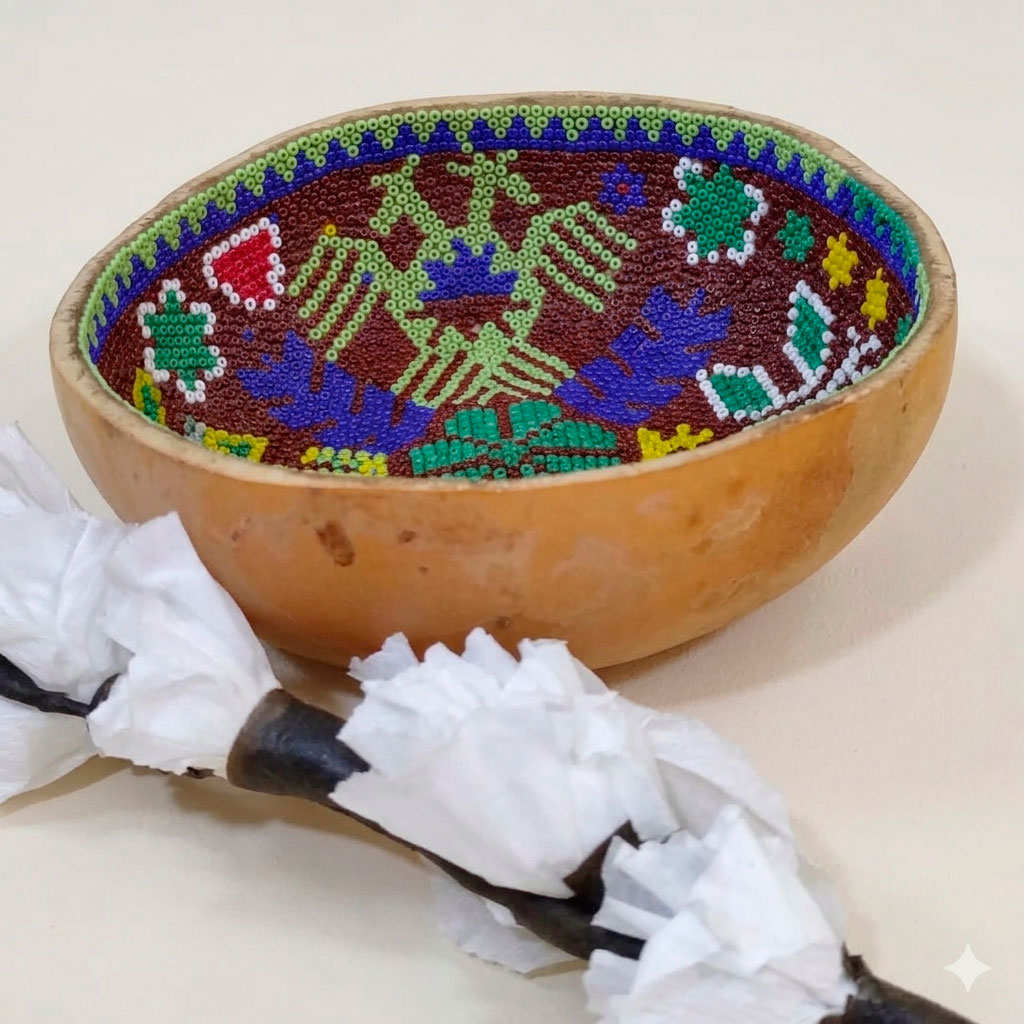 Jícara antigua chica (Huichol) San Andrés Cohamiata, Nayarit - Imagen 3