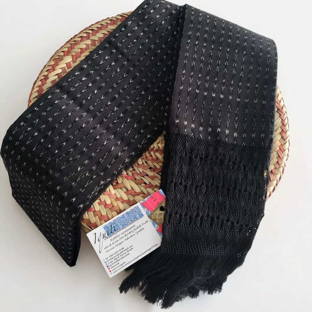 Rebozo Bufanda para caballero- Tenancingo, Edo de México.